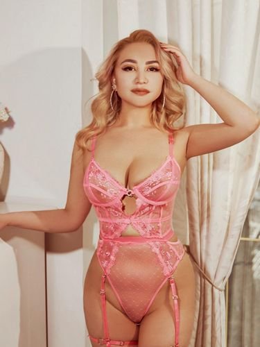 Hire Escort Girls in Dwarka